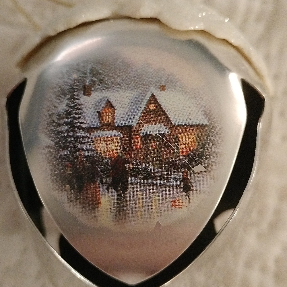⚜️ 🎄 Thomas Kinkade 2006 Sleigh Bell Ornaments - Picture 6 of 8
